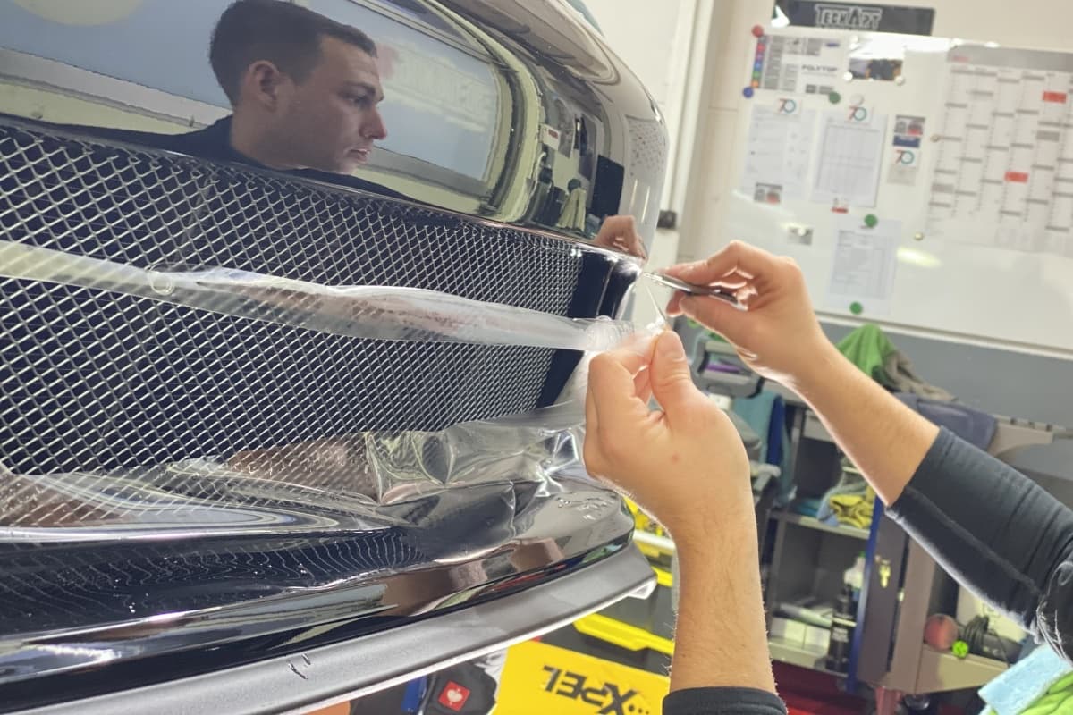 PPF Folie Auto: Warum hochwertige PPF-Folierung für Ihr Auto der beste Schutz ist