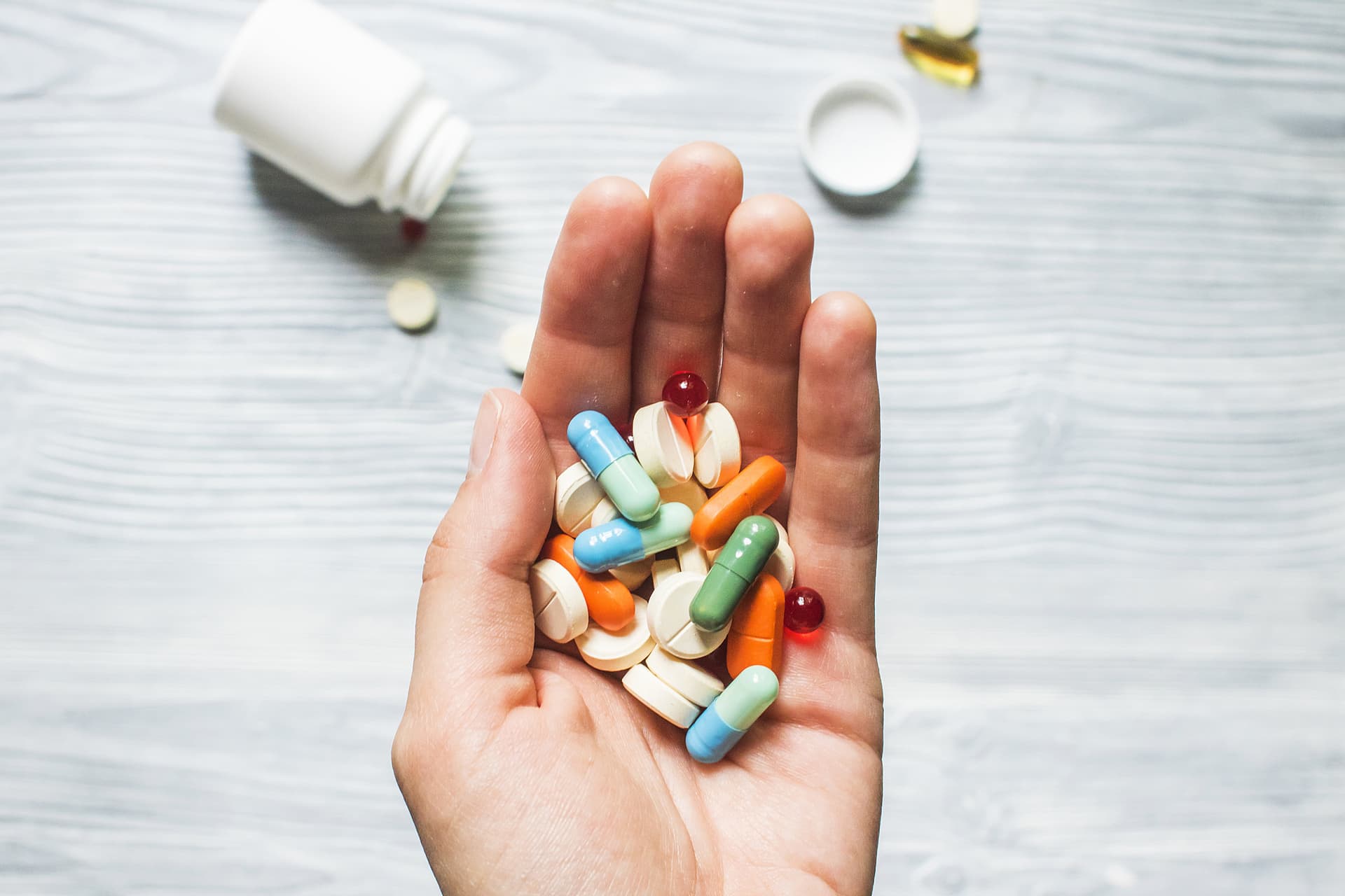 Etizolam kaufen: Unterschiede zu Diazepam, Oxazepam und Flunitrazolam erklärt