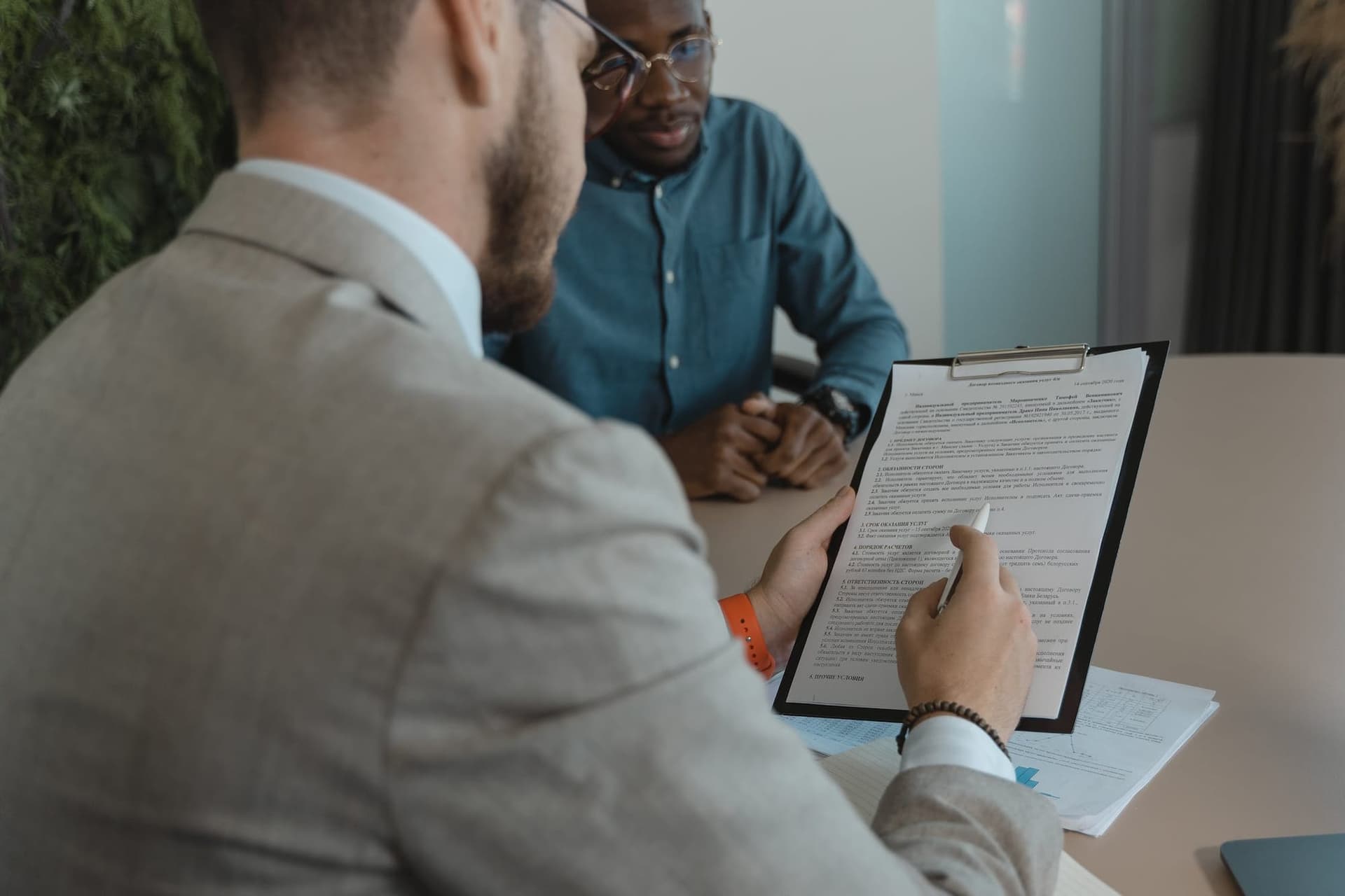 Outplacement für Führungskräfte: Mit gps-jobsearch in die nächste Karrierephase starten