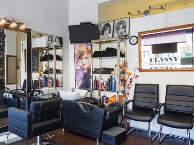 Hochwertige Einrichtung für Friseursalon und Kosmetikeinrichtung online kaufen