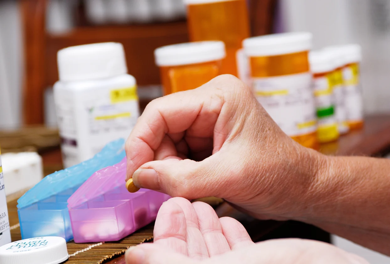 Etizolam kaufen: Unterschiede zu Diazepam, Oxazepam und Flunitrazolam erklärt